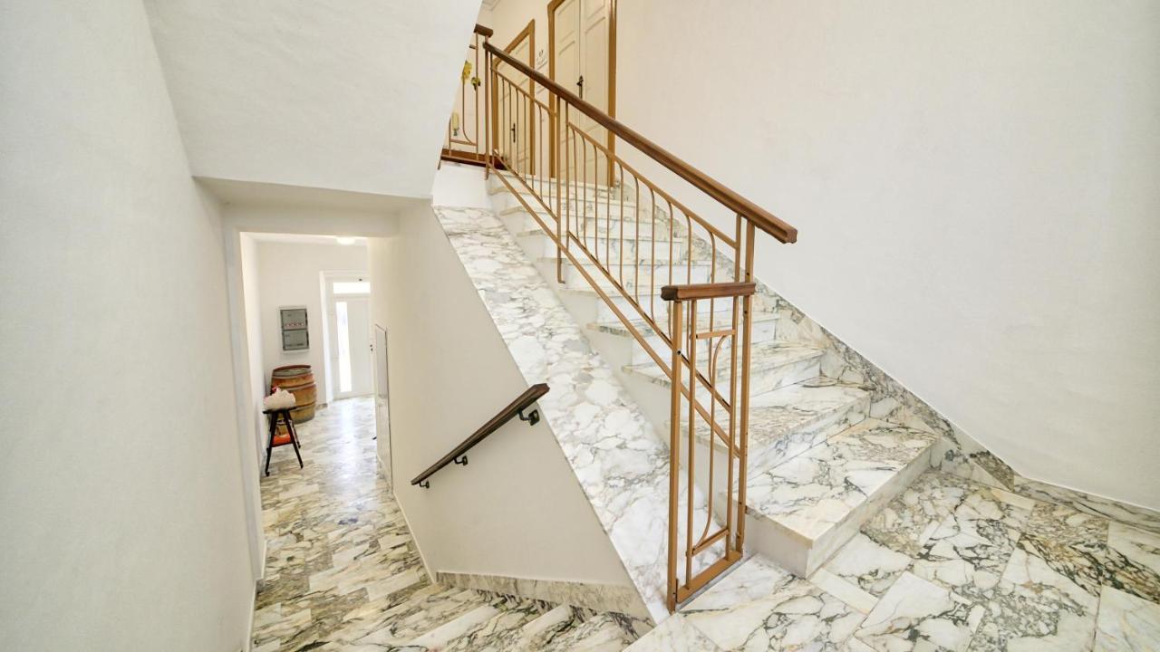 La Casa Del Vino - B&B Tollo Eksteriør billede